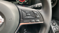 Nissan Juke 1.0 DiG-T N-Connecta 5dr Petrol Hatchback